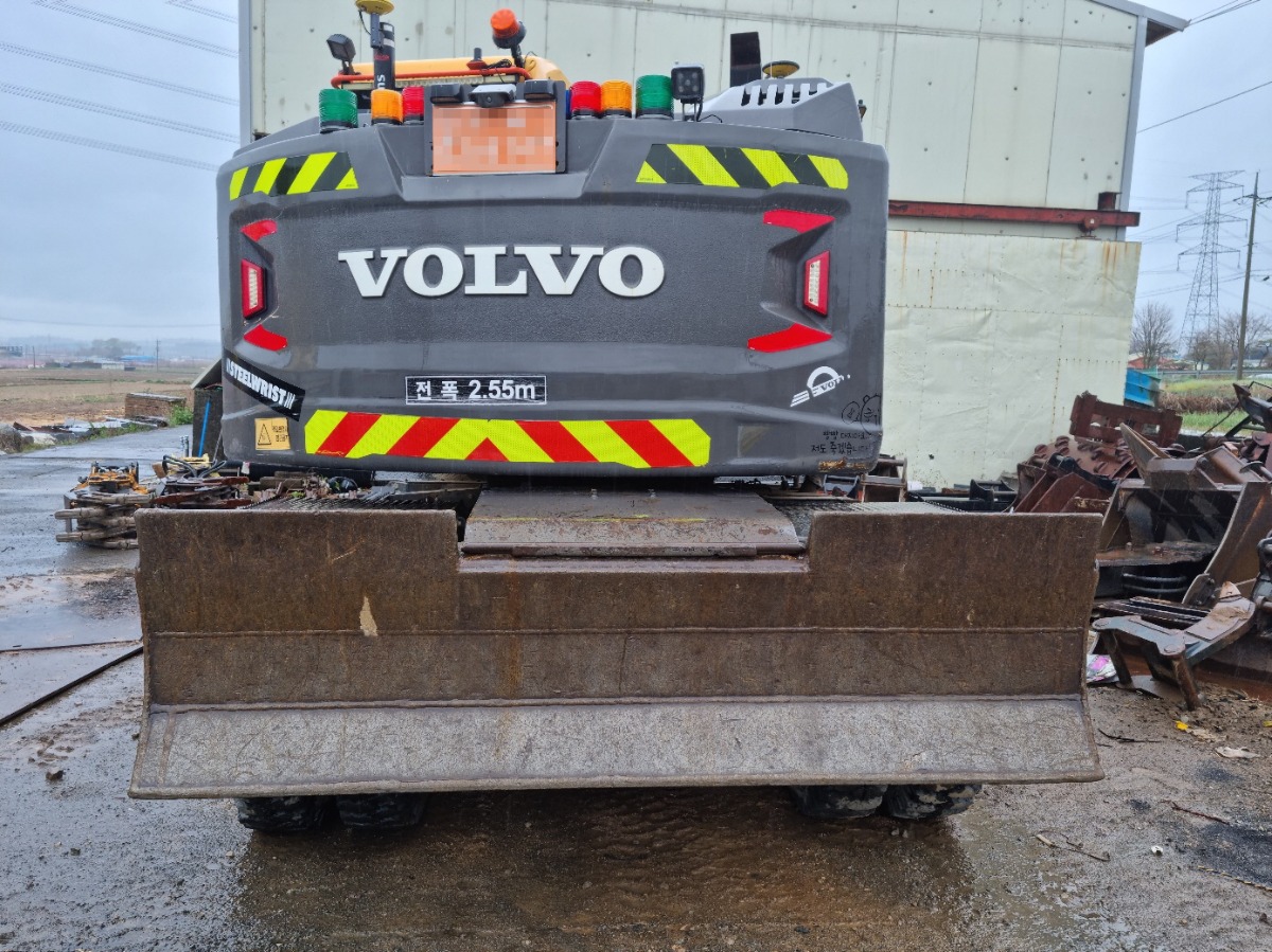 볼보 EWR150E 소선회 장비 판매합니다.|전문가들